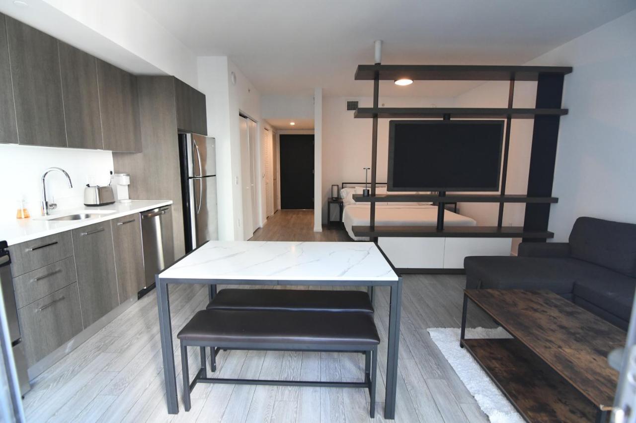 Downtown Apartment *