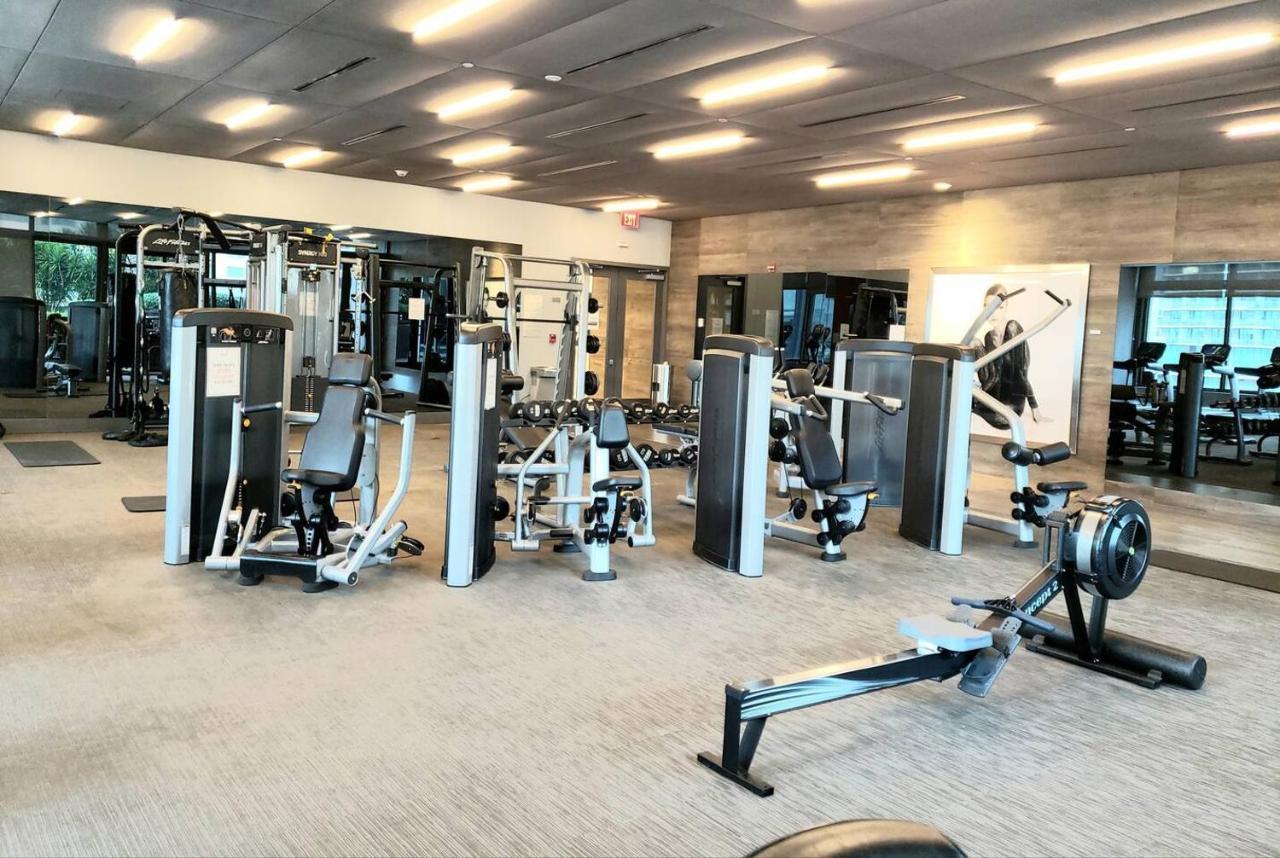 Amazing Located In Upscale-prime Location. Walking Distance To Restaurant Miami