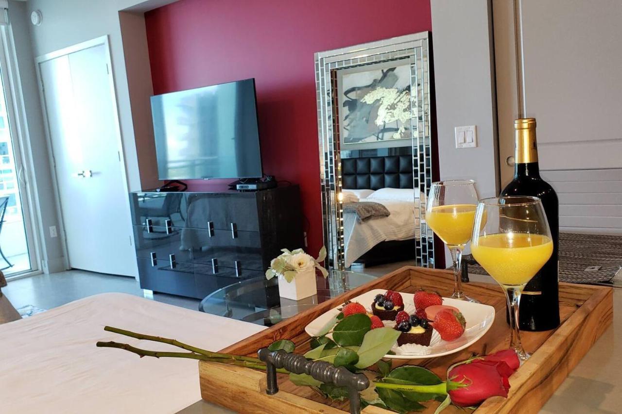 Amazing Located In Upscale-prime Location. Walking Distance To Restaurant * Miami