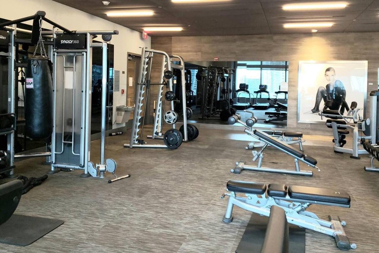 Amazing Located In Upscale-prime Location. Walking Distance To Restaurant Miami