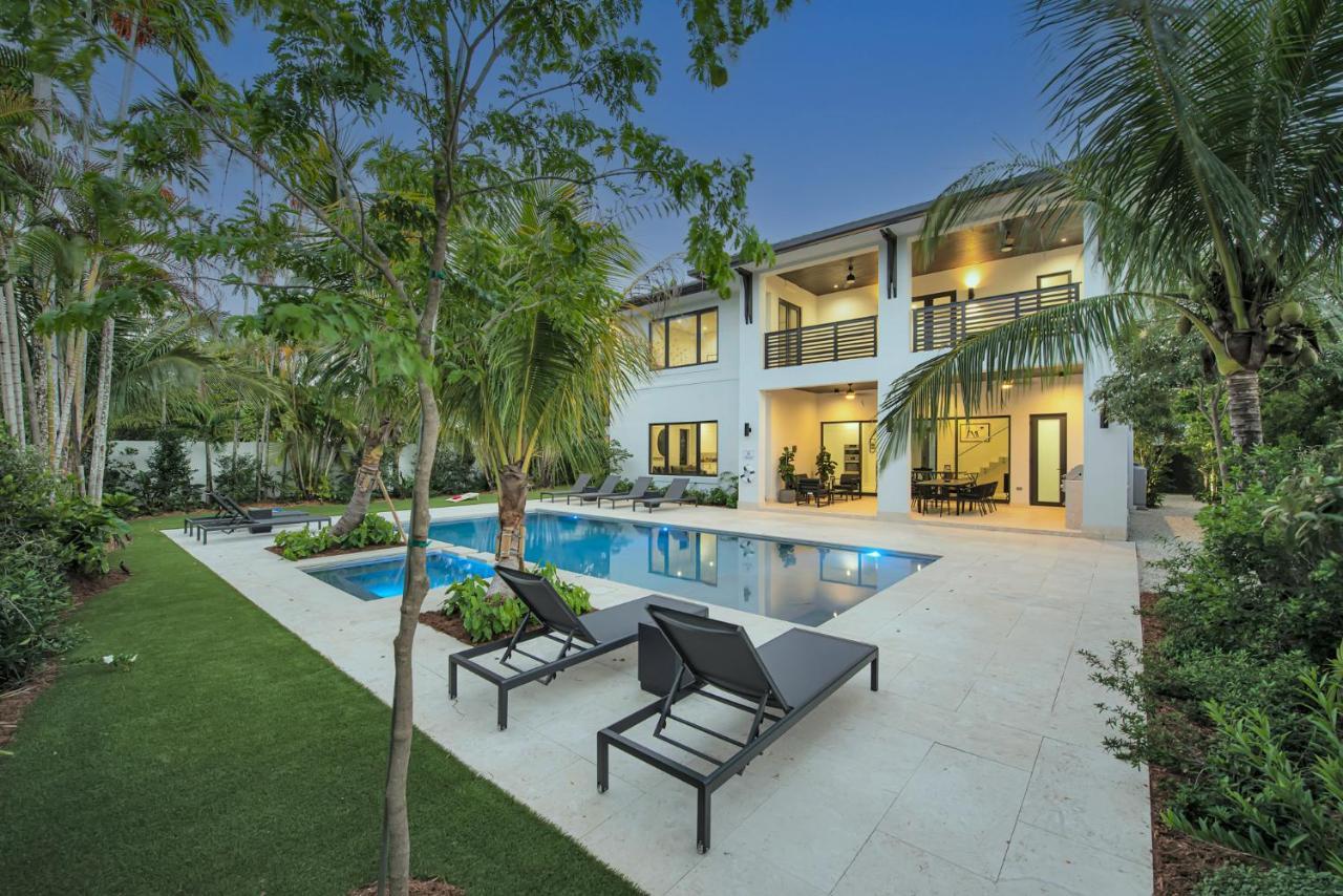 In Coral Gables With Pool Jacuzzi Game Holiday home
