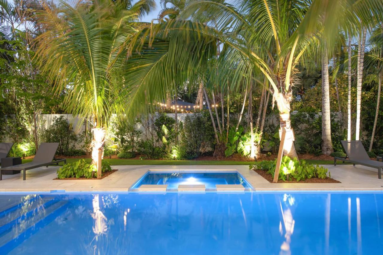 In Coral Gables With Pool Jacuzzi Game Miami
