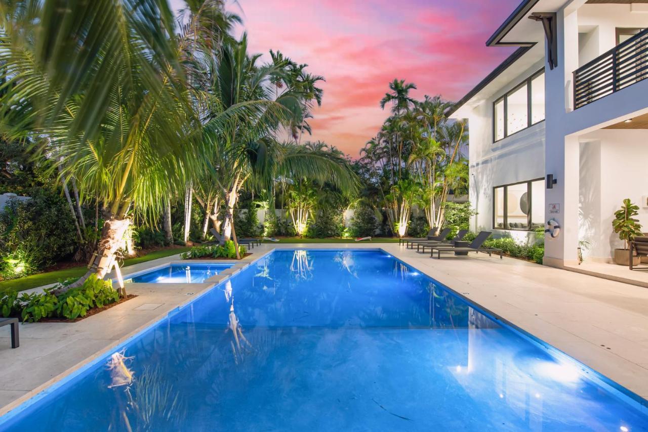 In Coral Gables With Pool Jacuzzi Game Holiday home