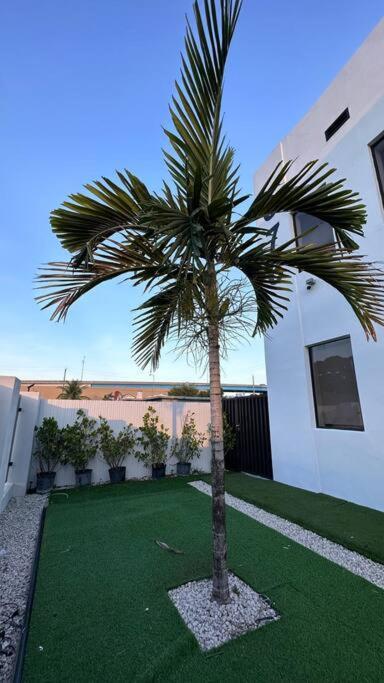 Stanza Hearth Of Design District And Wynwood, Parking, Laundry, Workstation, Fully Equipped Apts, 24/7 Guest Support #1 Apartment *