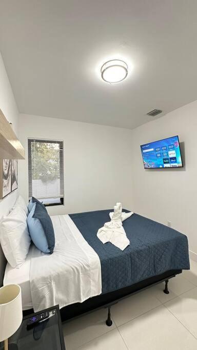 Apartment Stanza Hearth Of Design District And Wynwood, Parking, Laundry, Workstation, Fully Equipped Apts, 24/7 Guest Support #1 *