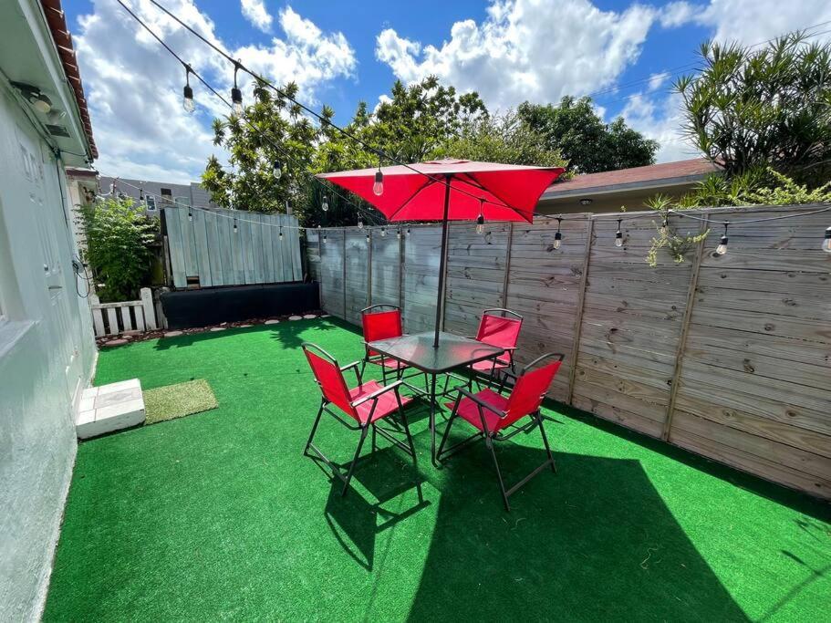 Cozy And Super Location 2 Br Holiday home