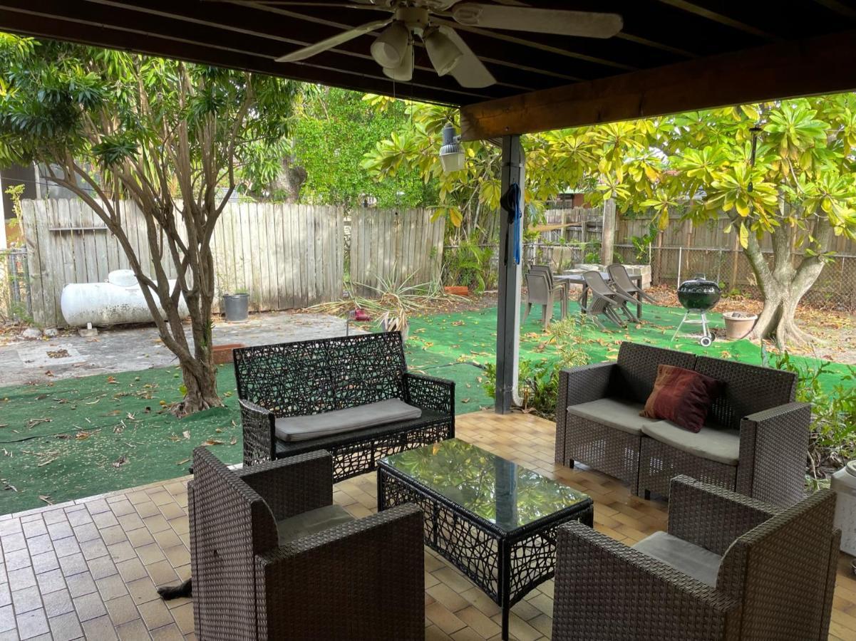 Tropical Oasis Guest house Miami