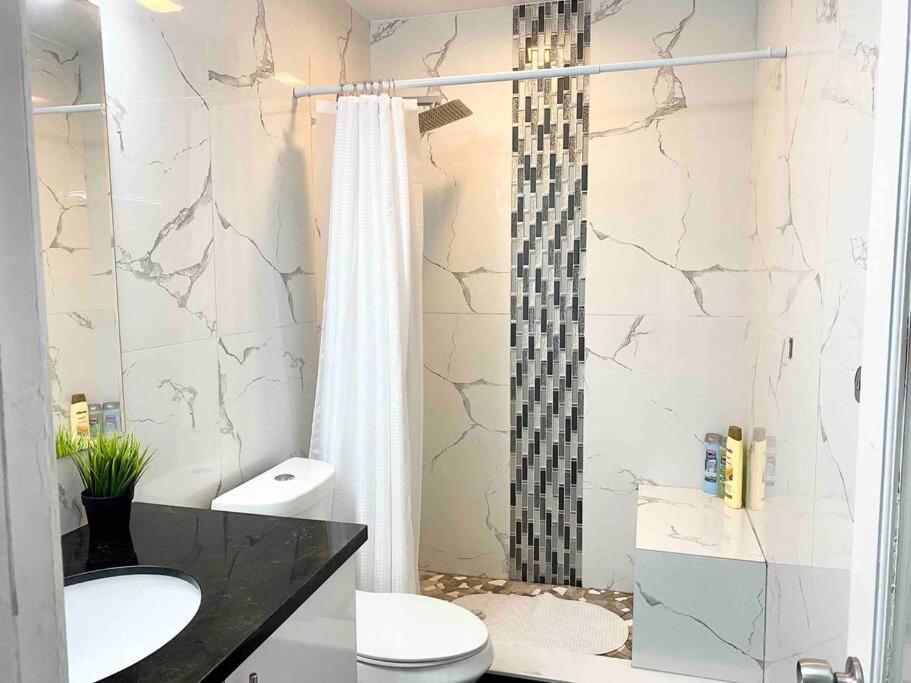 Great Location Downtown/airport/south Holiday home Miami