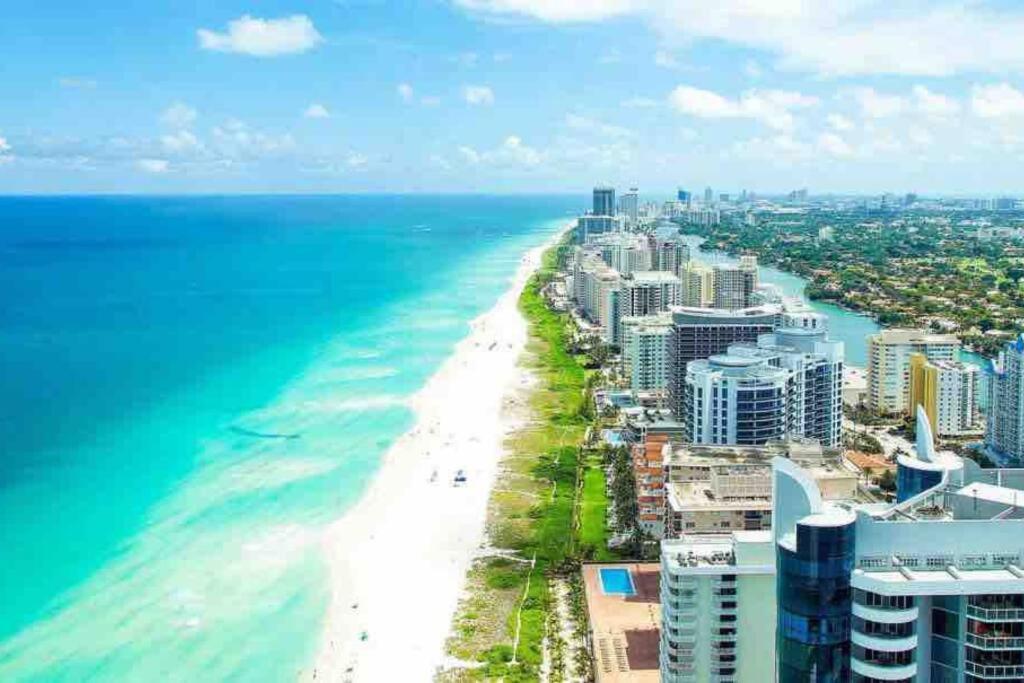 Great Location Downtown/airport/south Holiday home *