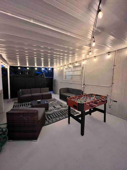 Miami Luxury Home! Next To Miami Airport And Beach * Miami