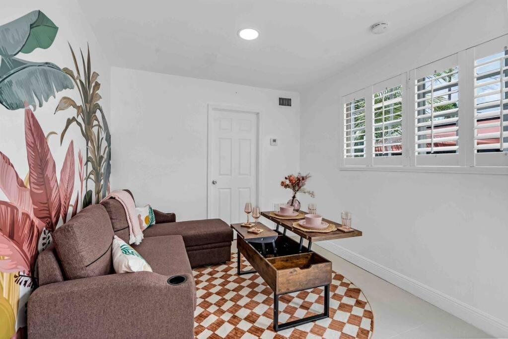 Apartment Luxury Miami Home! Next To Miami Beach & Airport