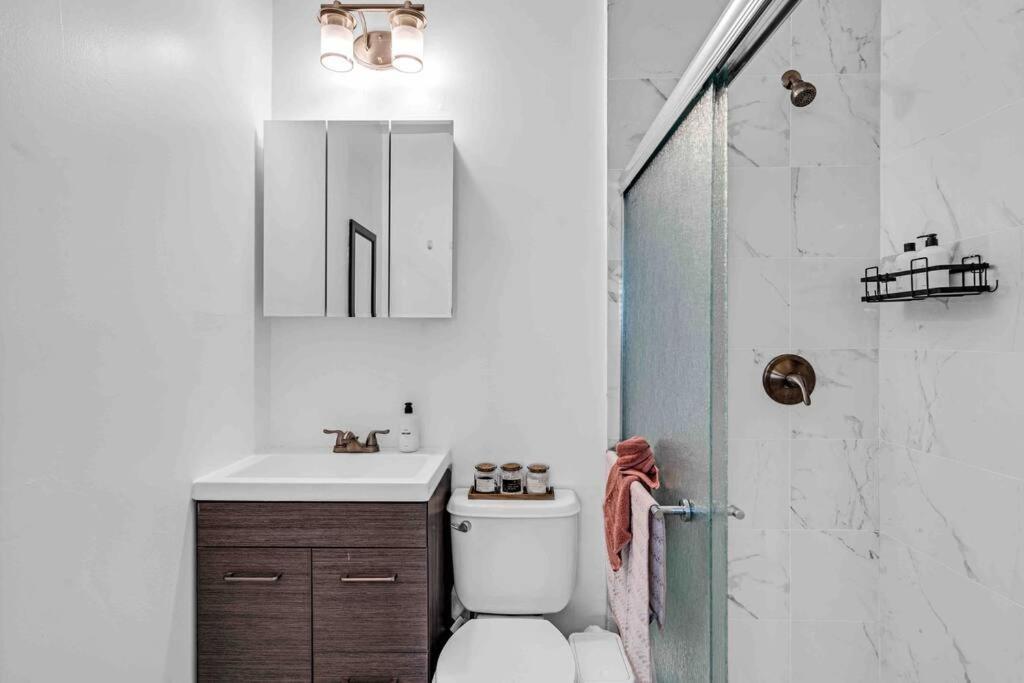 Luxury Miami Home! Next To Miami Beach & Airport Miami