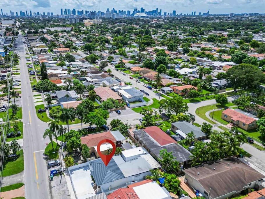 Luxury Miami Home! Next To Miami Beach & Airport Apartment