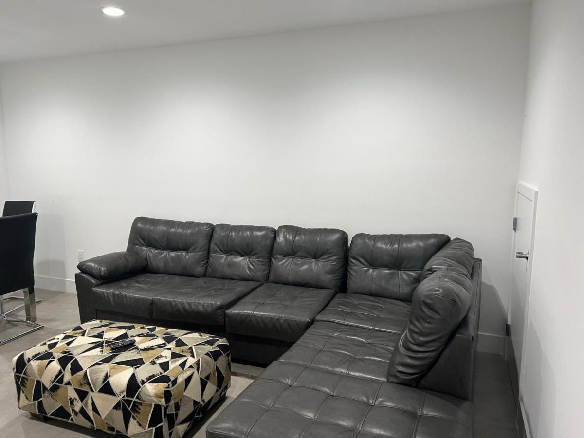 Airport Guest Suites