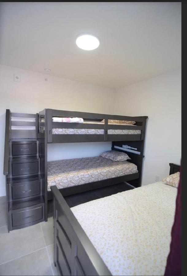 Airport Guest Suites