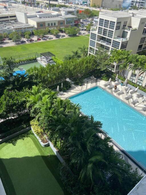 Apartment Modern & Beautifully Furnished Apt Midtown *