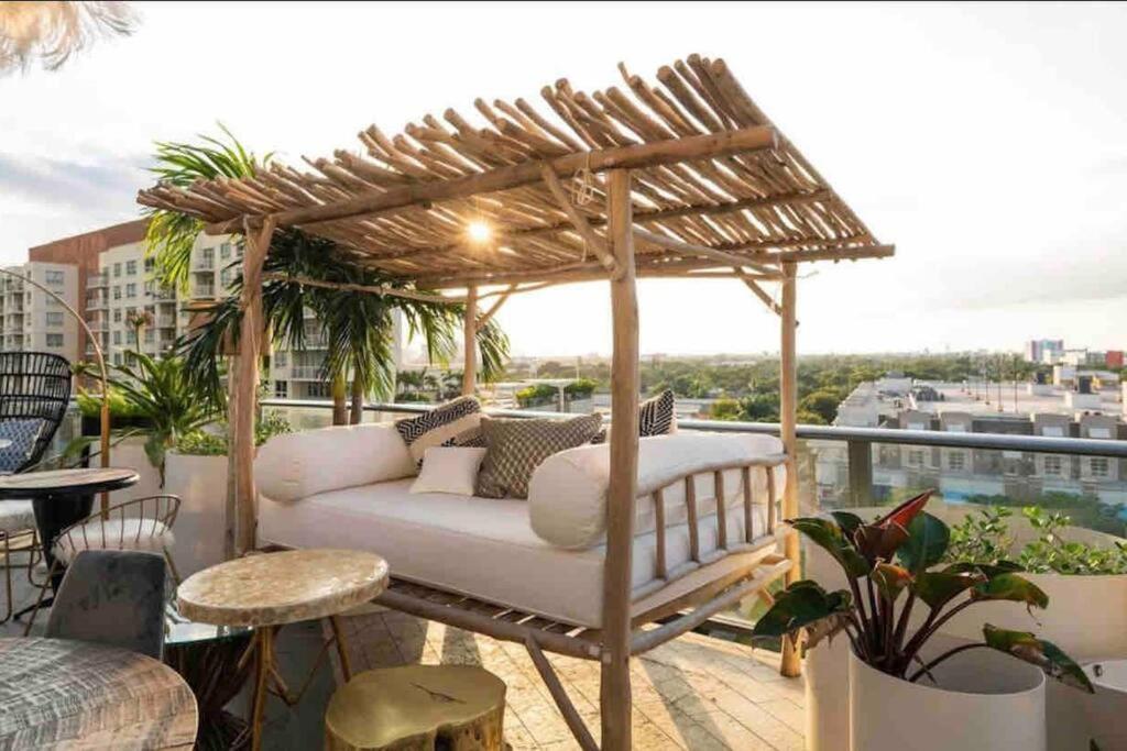 Apartment Modern & Beautifully Furnished Apt Midtown *