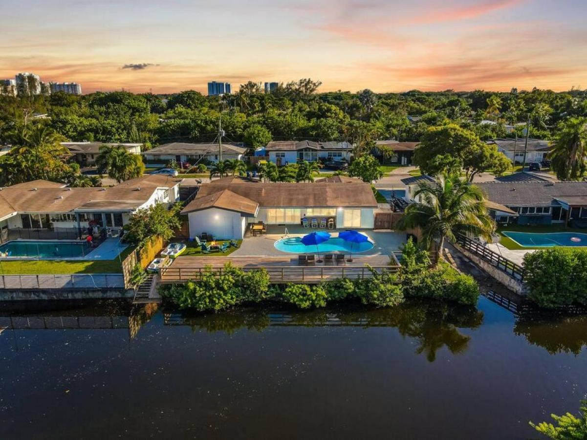 Holiday home Waterfront Heated Pool
