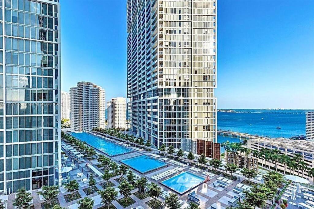 Waterfront Luxury 2 Bedrooms Iconbrickell Apartment *