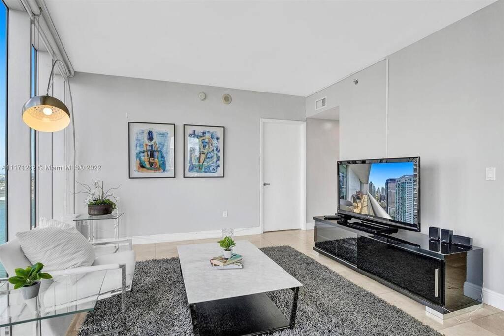 Apartment Waterfront Luxury 2 Bedrooms Iconbrickell *
