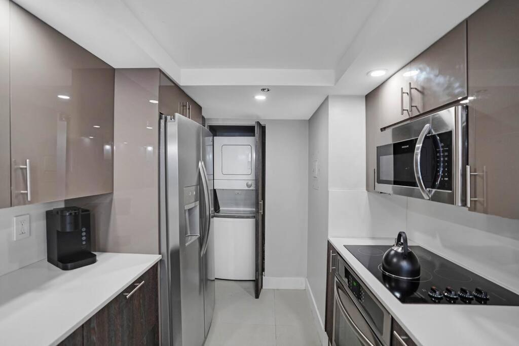 Apartment Electric Brand New With Water View, Edgewater Miami