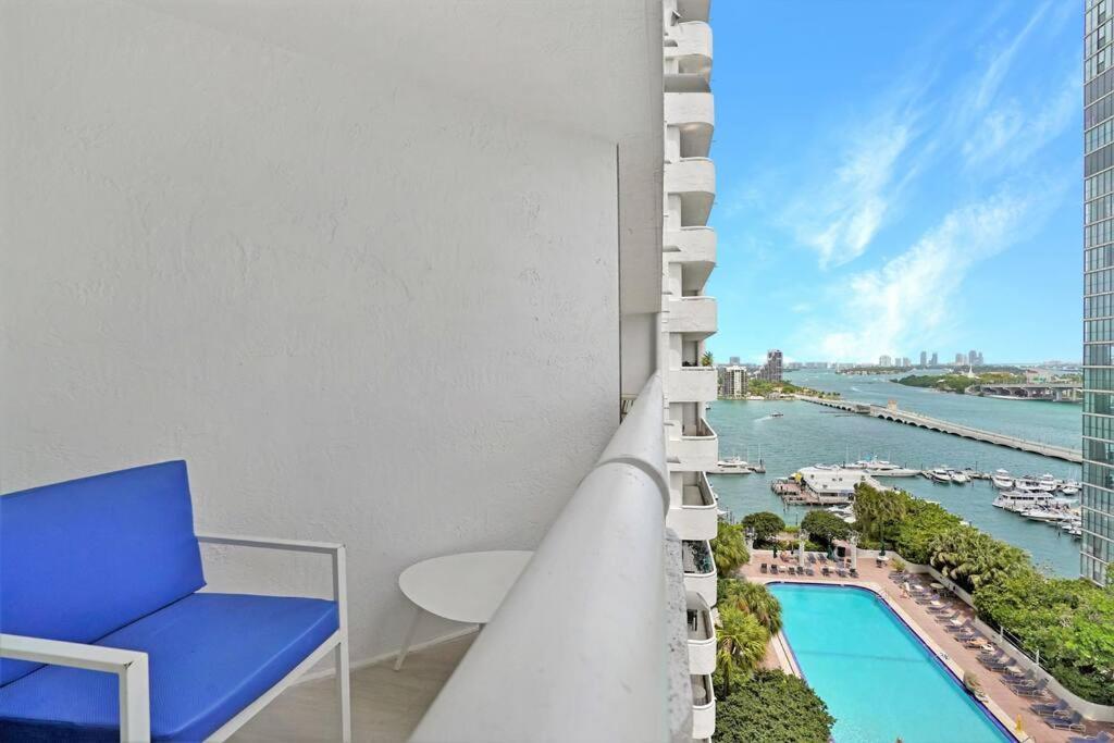 Sun-kissed & Sunshine! Direct Water And Views * Miami