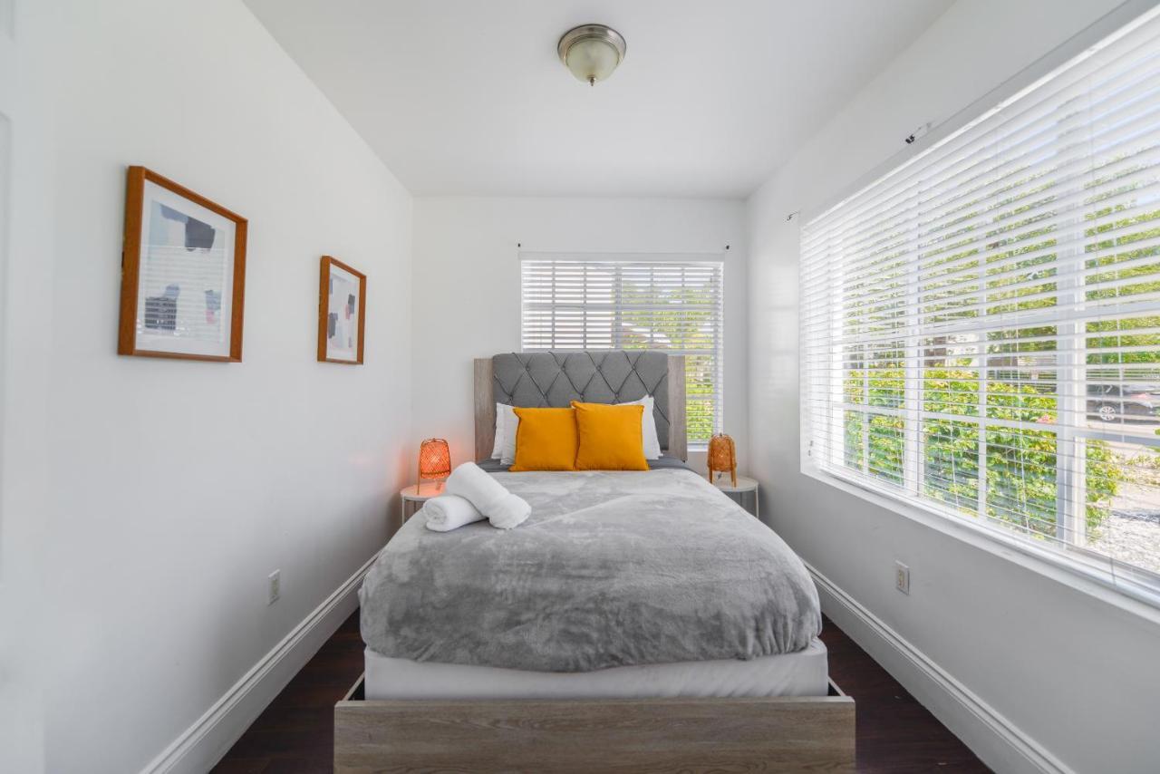 5 Bedrooms -15 Min From The @design District Miami