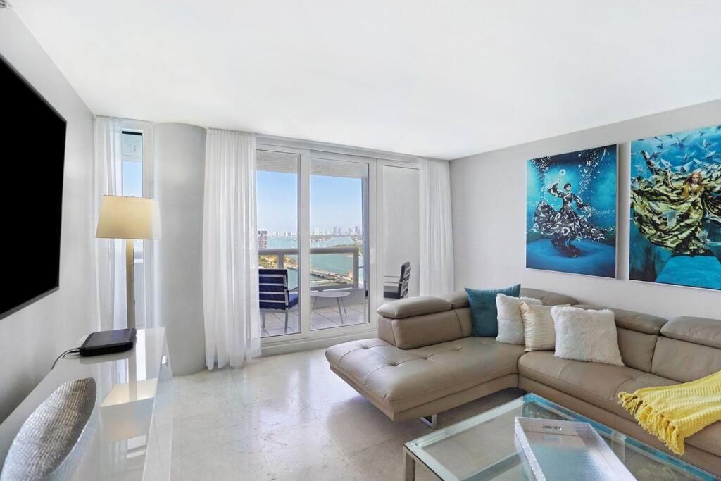 Apartment Good Morning Beautiful! Direct Water Views *