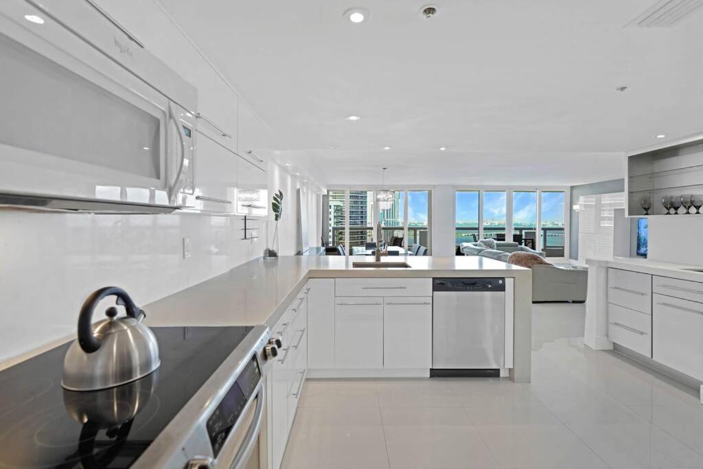 Obsession! Water & Park Views * Miami