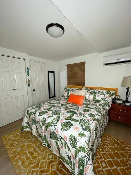 Apartment Sleeps 3, Casa Tropical In Miami