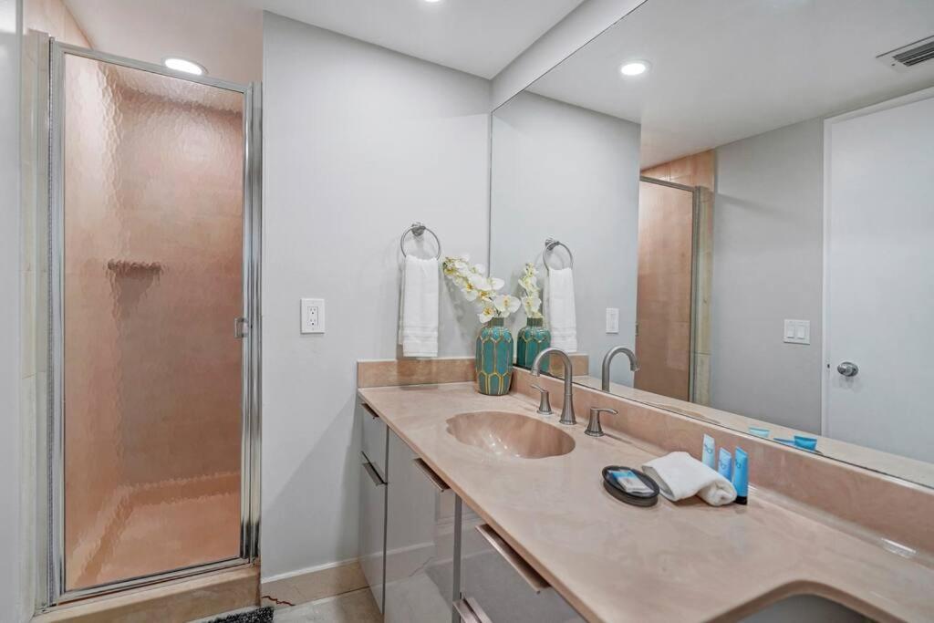 Wildest Dreams Penthouse! Dreams Do True Apartment *
