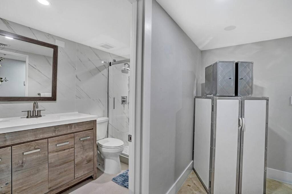 The Gypsy - Water & Park Views, Totally Renovated Apartment Miami