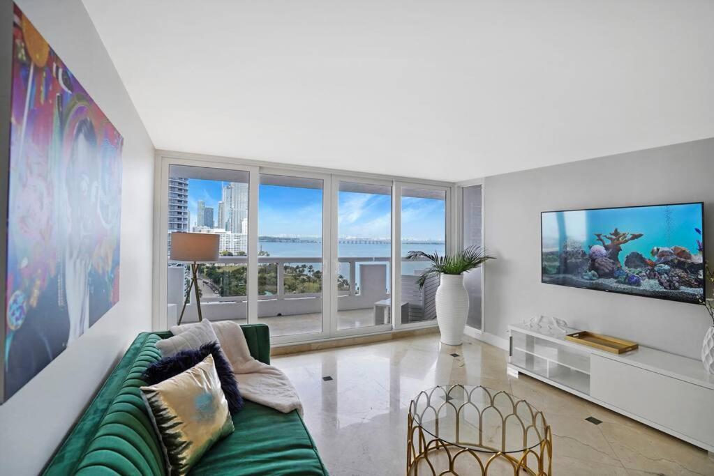 The Gypsy - Water & Park Views, Totally Renovated Apartment Miami