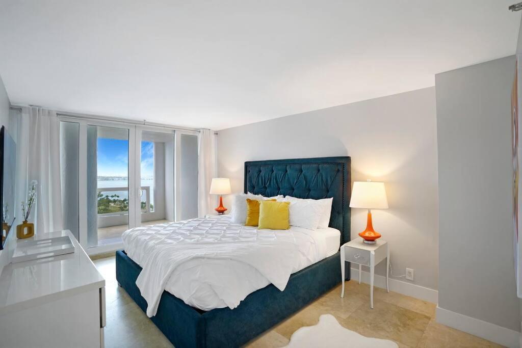 The Gypsy - Water & Park Views, Totally Renovated