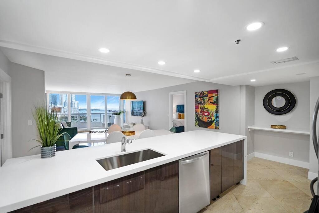 Apartment The Gypsy - Water & Park Views, Totally Renovated Miami