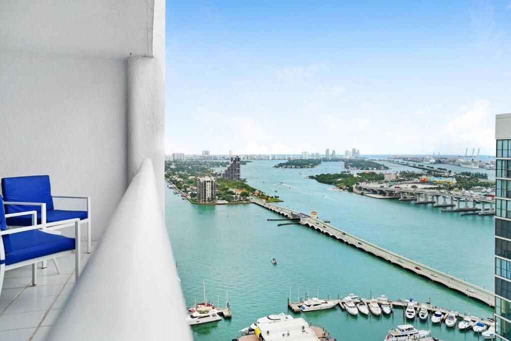 Apartment Day Dreamer! Water & Views! *