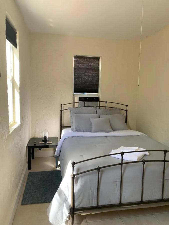 Homestay Cute Private Room, Near The Airport - Free Parking - 02