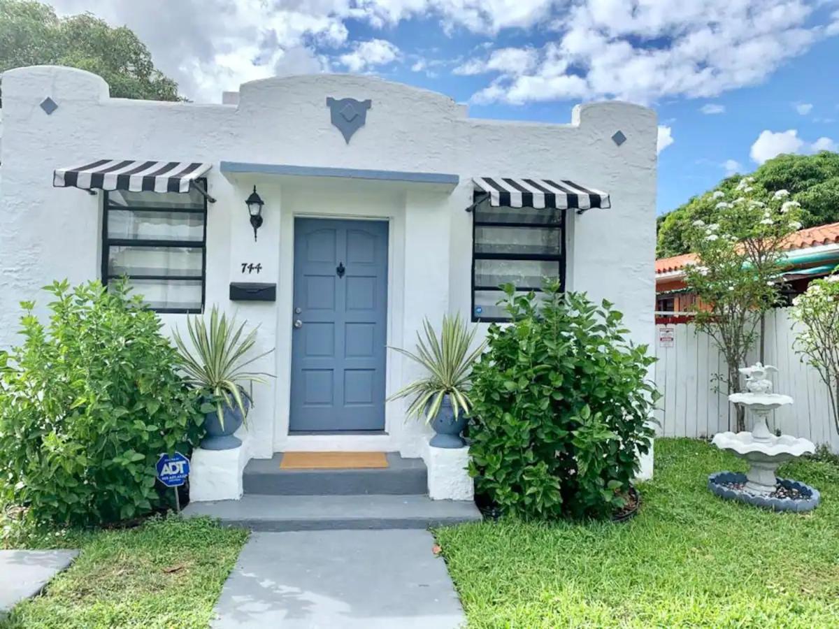 Cute Private Room, Near The Airport - Free Parking - 02 Homestay Miami