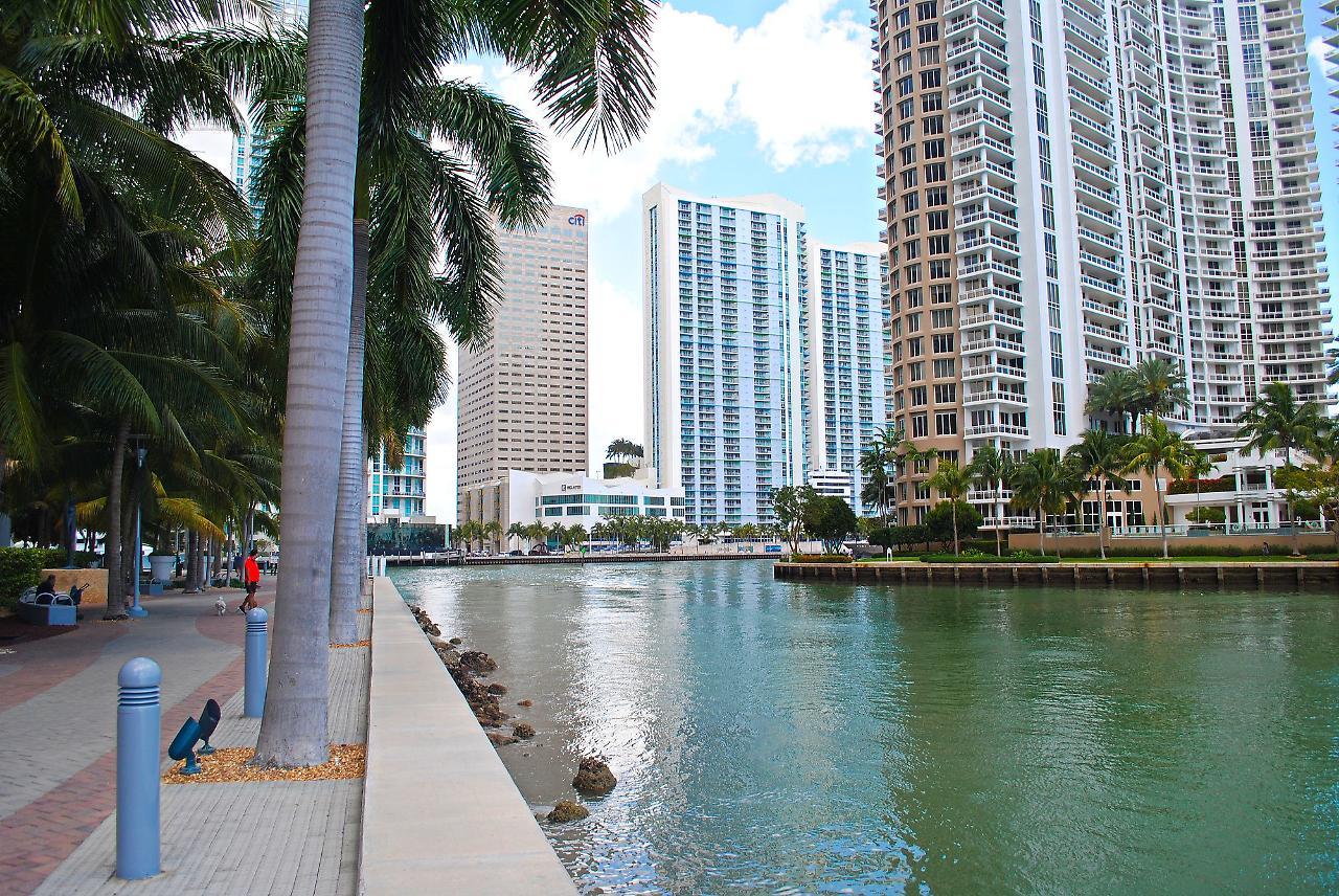 Aparthotel Icon Residences By Ss Vacation Rentals 4*