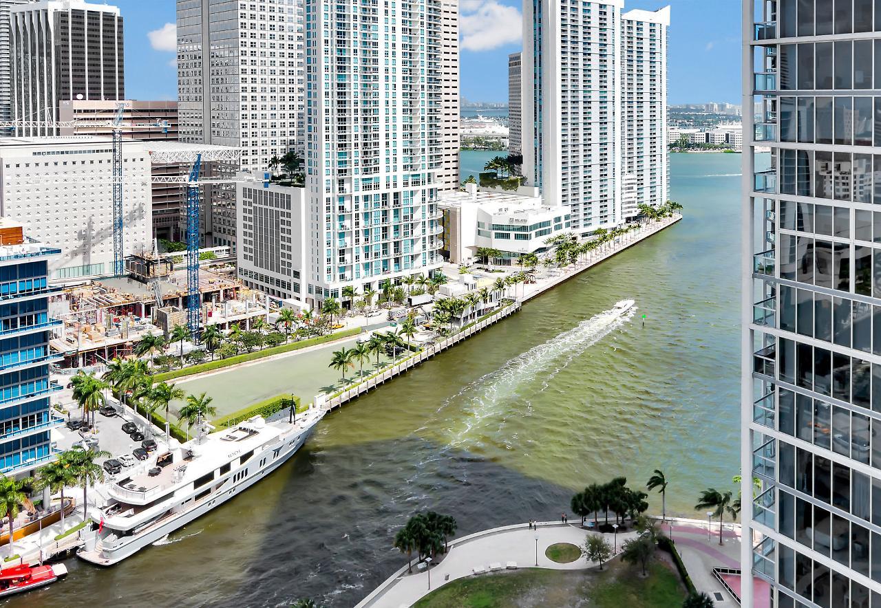 Icon Residences By Ss Vacation Rentals 4*