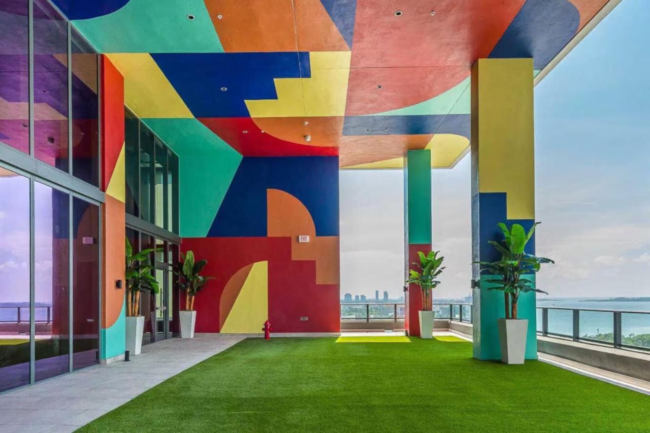 Downtown W Gym Wd Nr Arena Dining Mia-81 * Miami