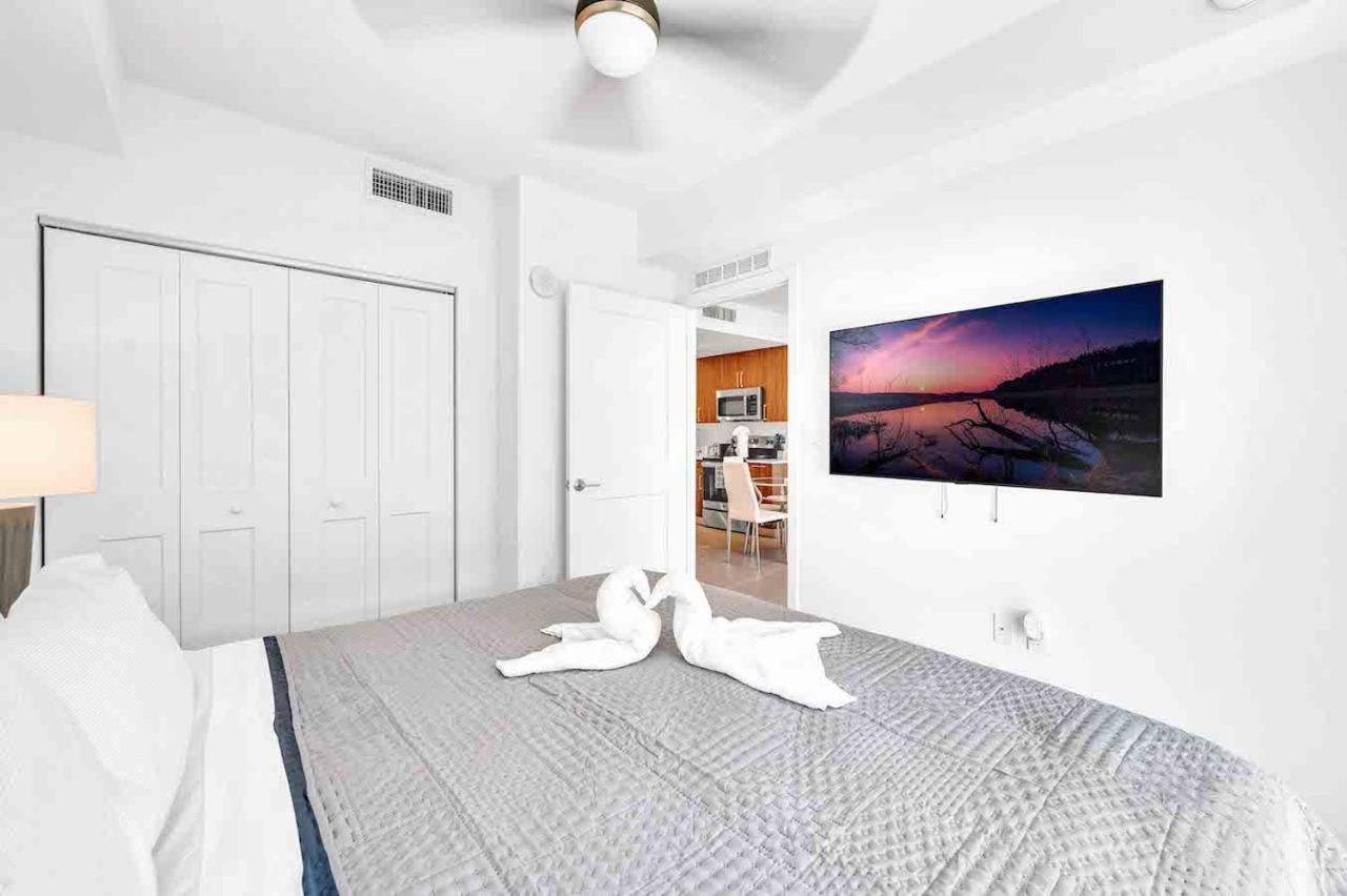 Wonderful Unit In Downtown With Free Parking Miami
