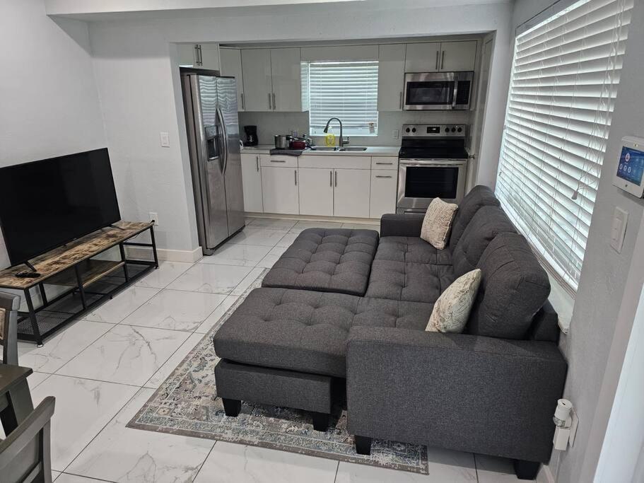 Perfect Location In Heart! Holiday home