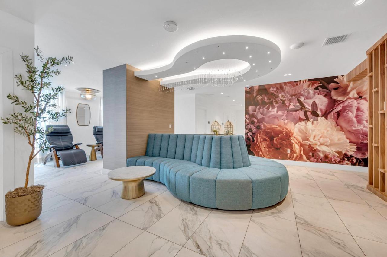 Modern Unit In Downtown With Free Parking * Miami