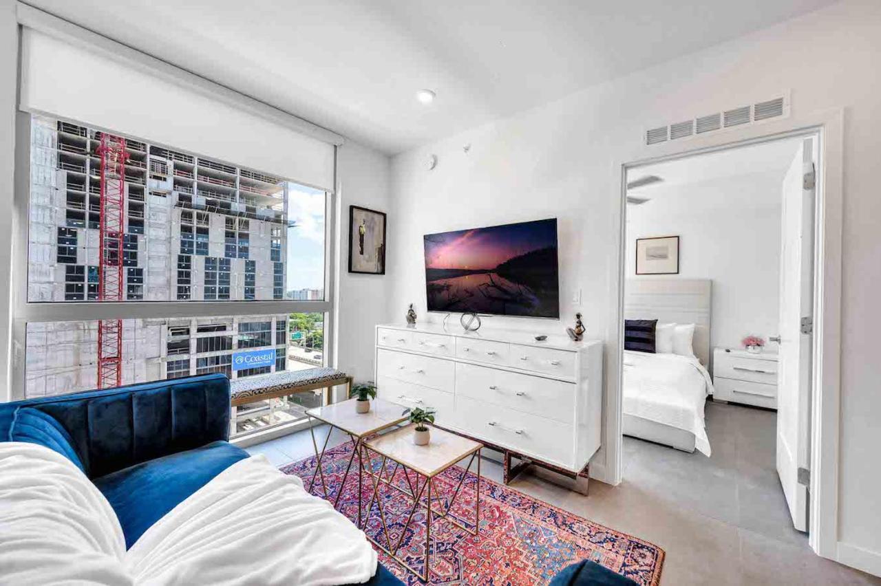 Apartment Charming In The Heart Of Downtown With Free Parking *