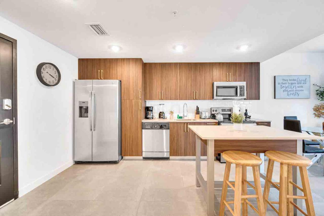 Charming In The Heart Of Downtown With Free Parking * Miami