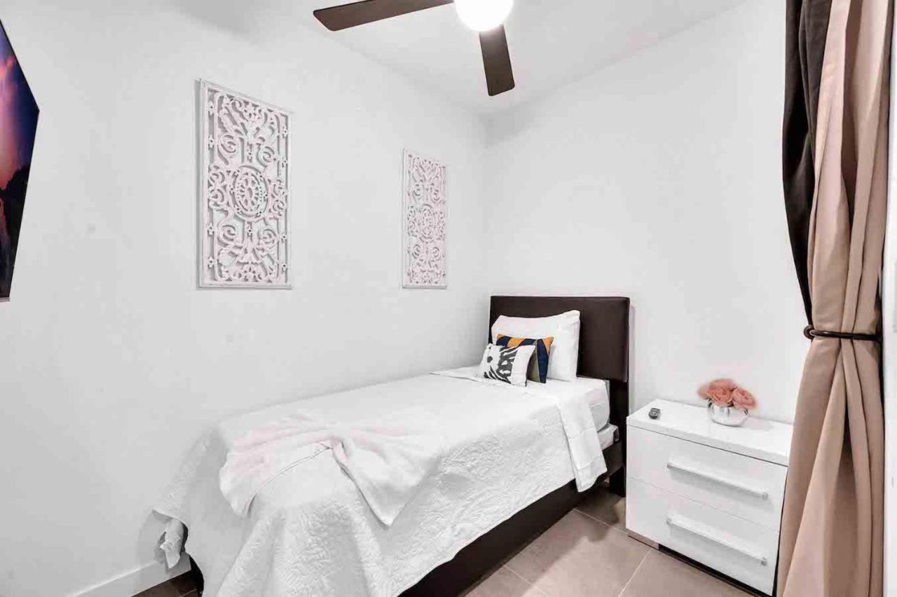 Apartment Charming In The Heart Of Downtown With Free Parking