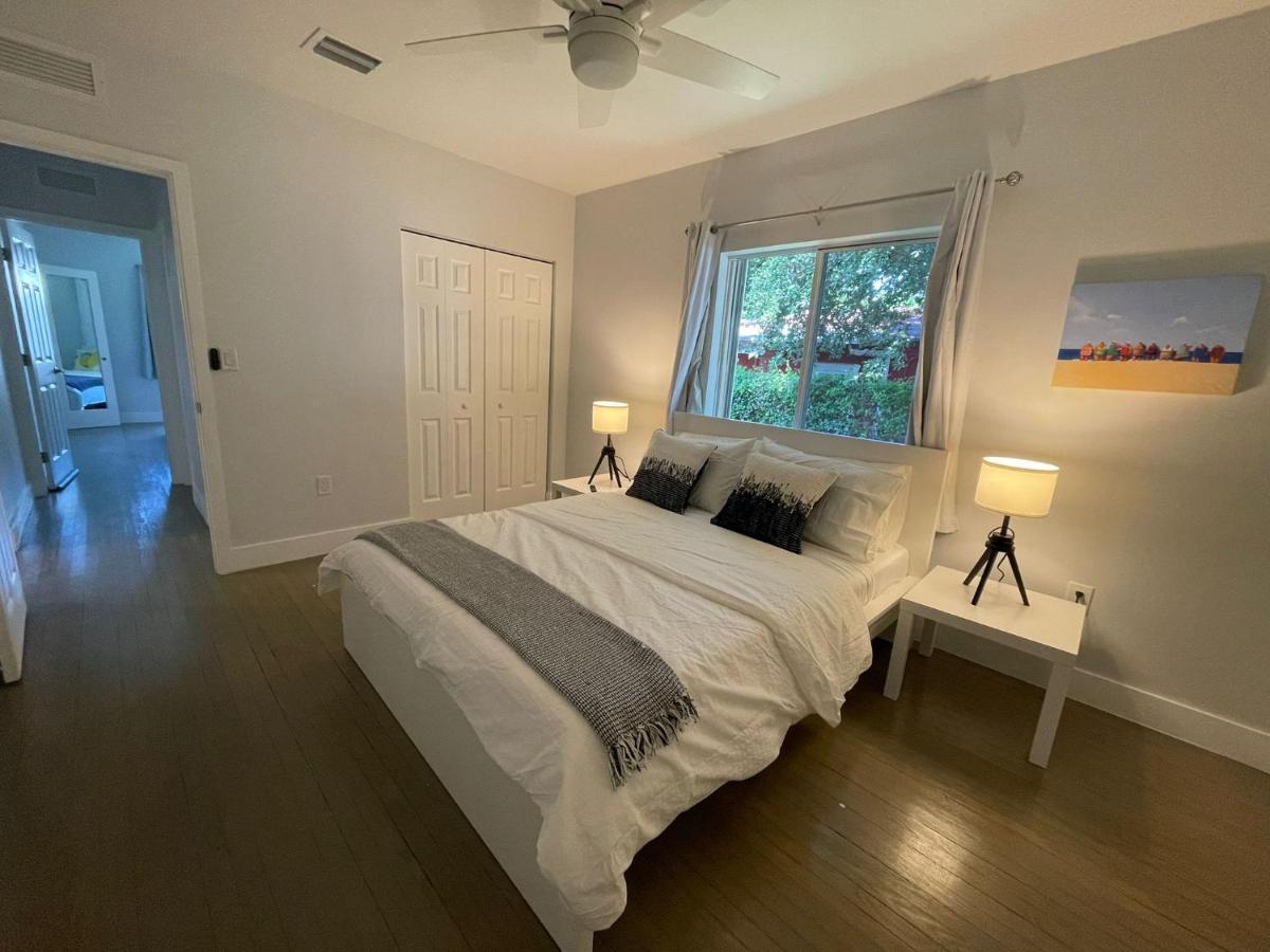 Holiday home Location Brickell 3 Bedroom *