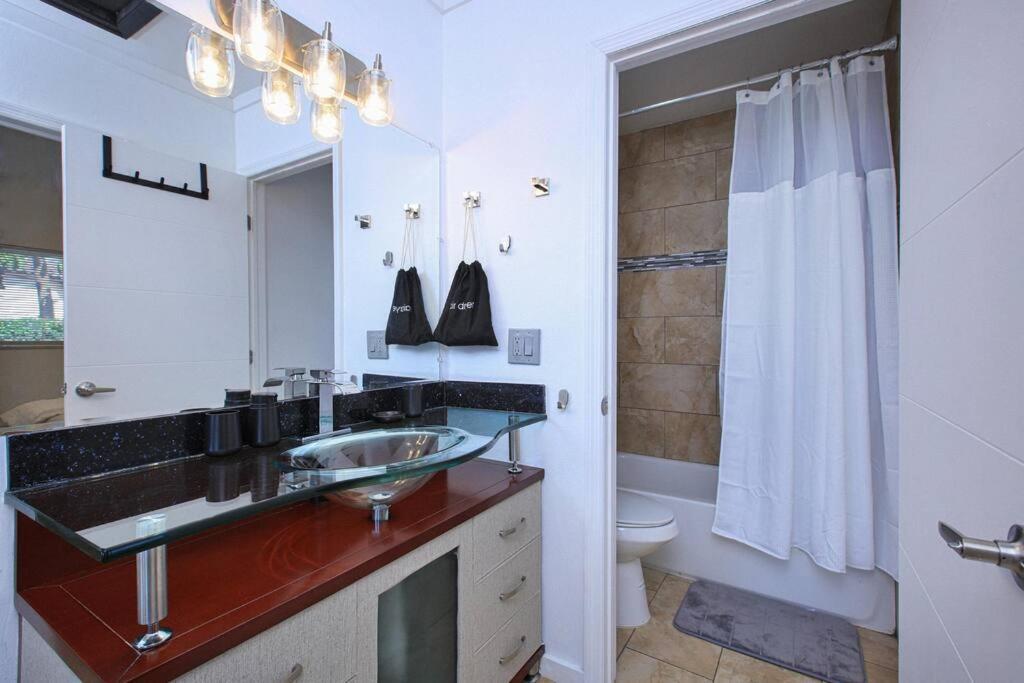 Cozy Pet-friendly & With Free Parking