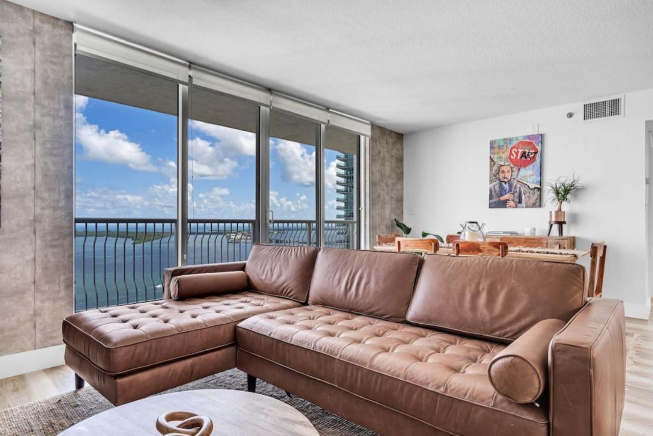 Dreamy Oceanfront Highfloor Corner Unit 2and2 Den Holiday home Miami